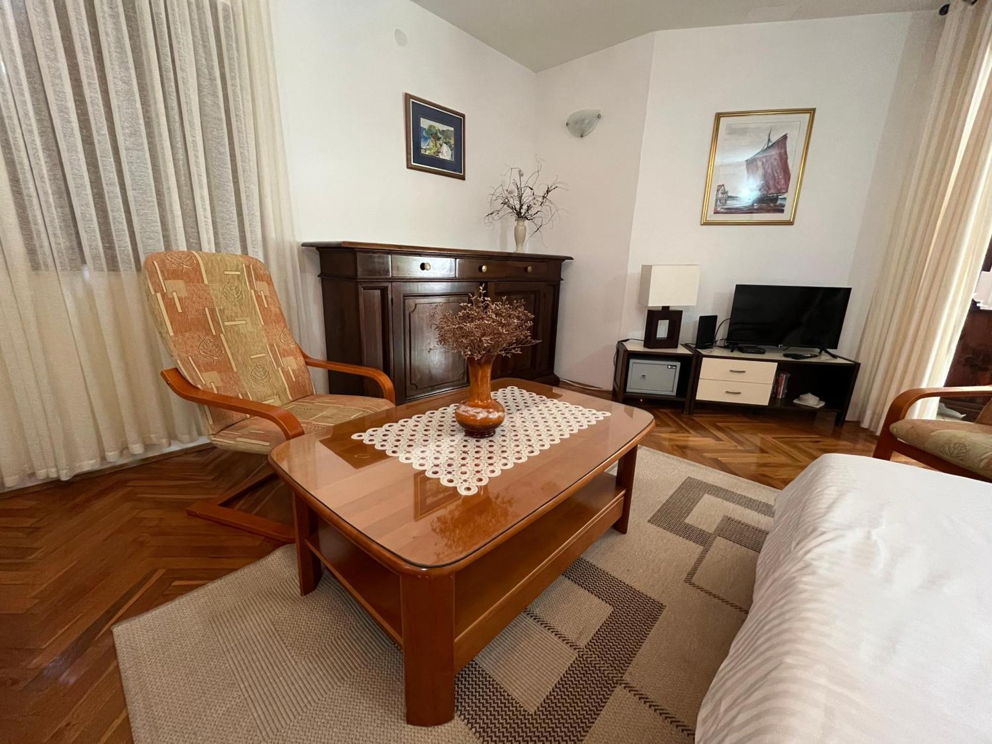 Apartman Mladenka スペタル エクステリア 写真