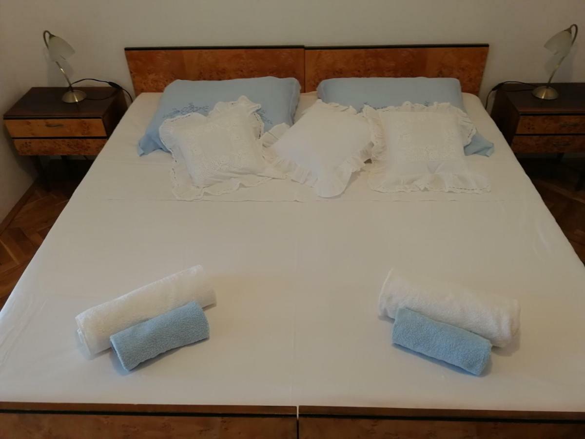 Apartman Mladenka スペタル エクステリア 写真