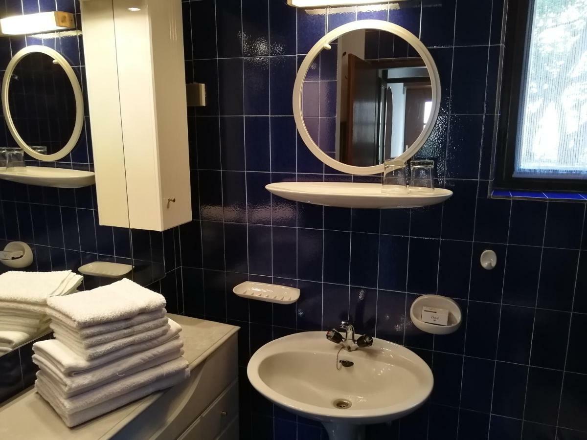 Apartman Mladenka スペタル エクステリア 写真